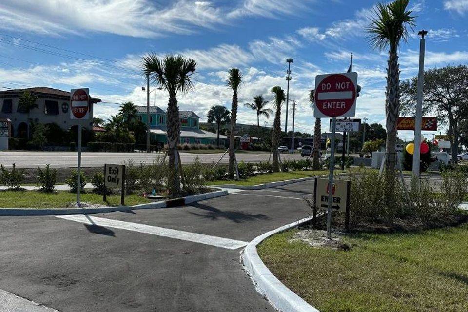Traffic sign installed by All Brevard Asphalt, photo 2